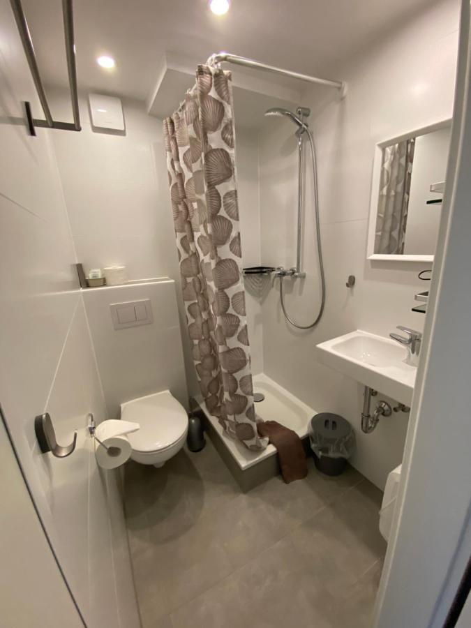 Pension Lelila Rust - Ex Gaestehaus Milella מראה חיצוני תמונה