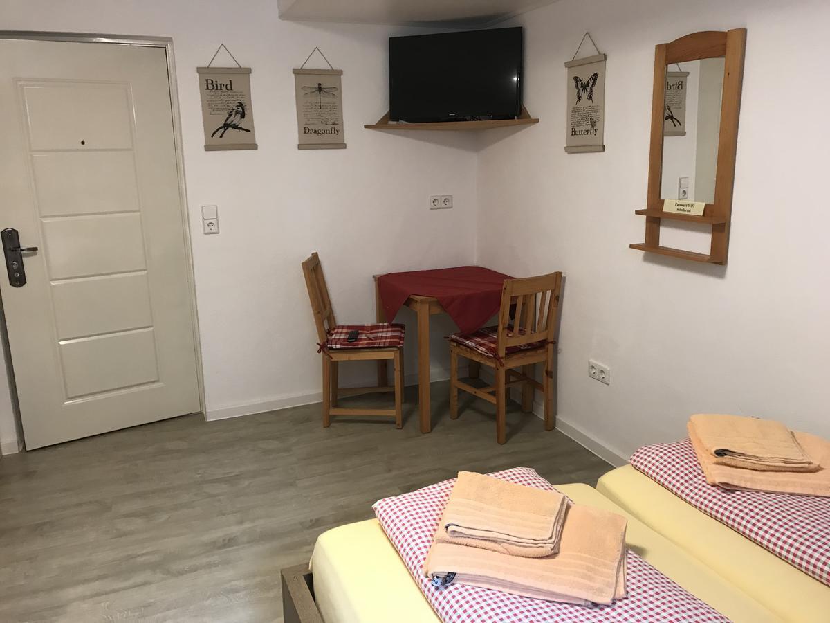 Pension Lelila Rust - Ex Gaestehaus Milella מראה חיצוני תמונה